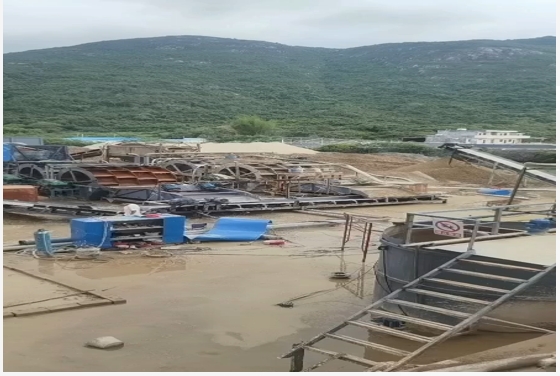 沿海高速公路抗盐碱砂石场尾矿水处理